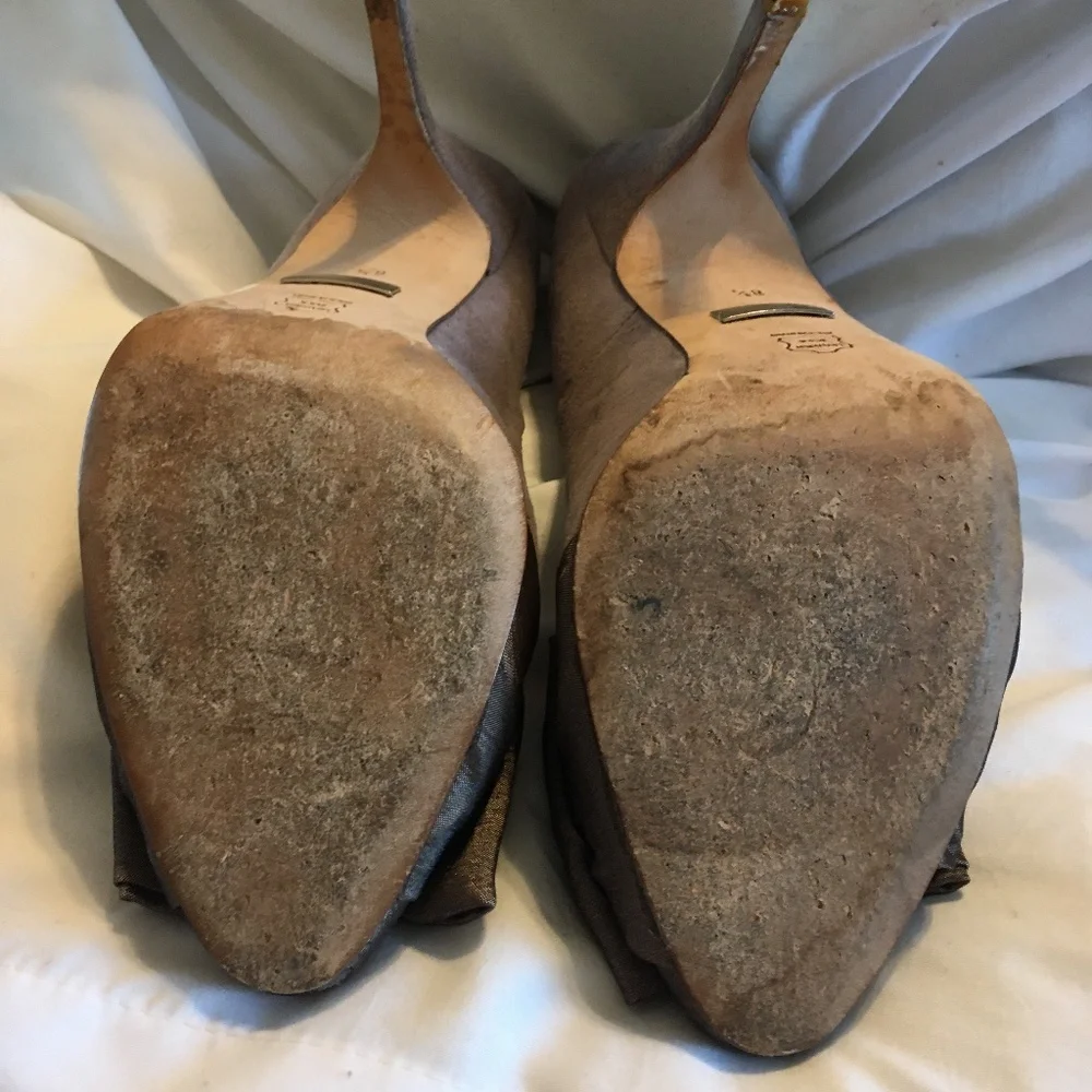 Satin & Suede Bow-Tipped Heels - Picture 6 of 7
